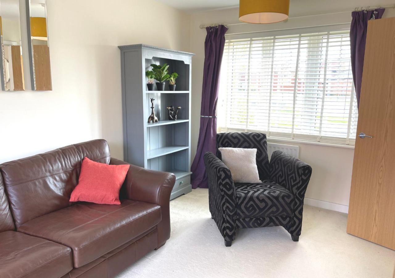 Ashford Holiday Home Sleeps 6 Free Parking Wifi Willesborough Eksteriør bilde